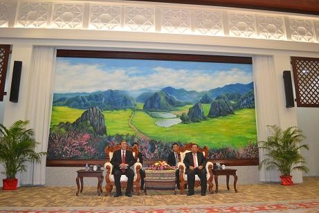 Вьетнам и Лаос развивают двусторонние отношения - ảnh 1